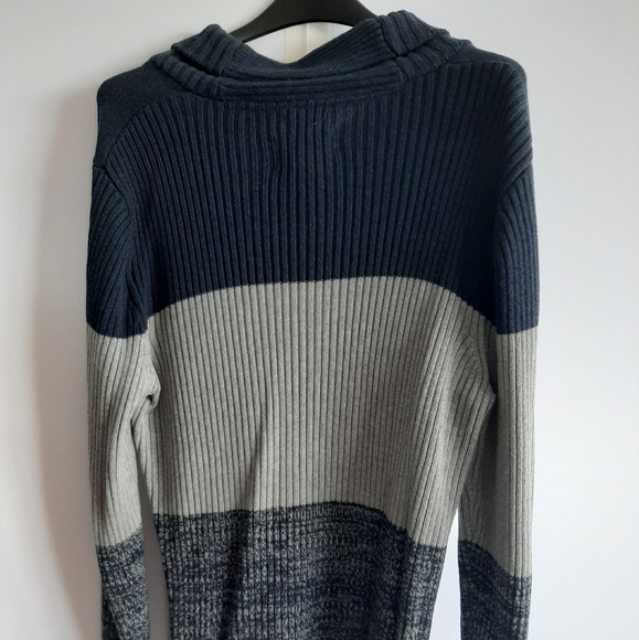 Large Mens American Rag Sweater - Picture 5 of 7